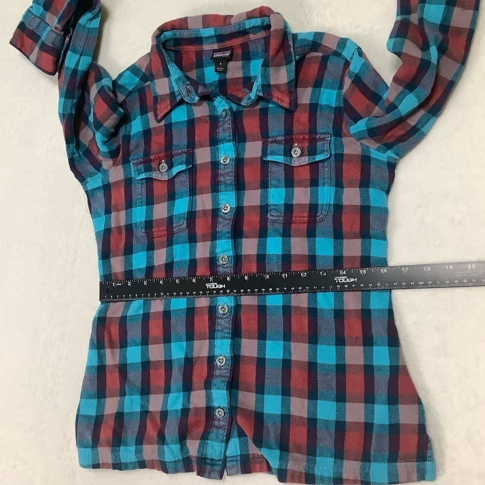 Patagonia Women’s Button Down Shirt Blue Pink Plaid Size 4 - Picture 11 of 13